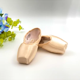 Spicc cipő - Barack