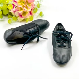 Fűzős jazz, rock and roll cipő - fekete bőr